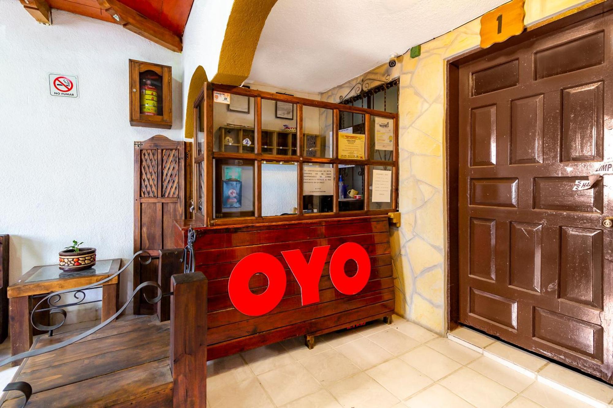 Oyo Hotel Las Nubes,Mercado De Dulces Y Artesanias Ambar San Cristobal de las Casas Exterior foto